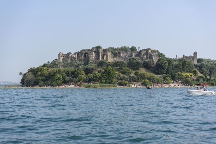From Peschiera: Garda East Coast Cruise to Sirmione - Leaving Peschiera For The South-Eastern Shore