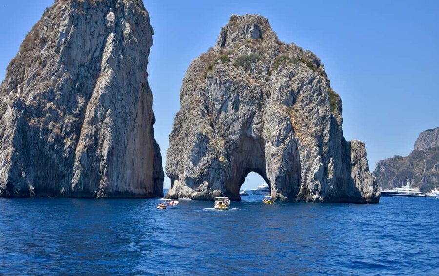From Positano: Day trip to Capri - Group Tour by boat - Along the coast to the Sirenuses and Li Galli