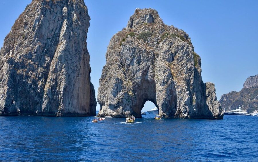From Positano: Day trip to Capri - Group Tour by boat - The guides make the difference