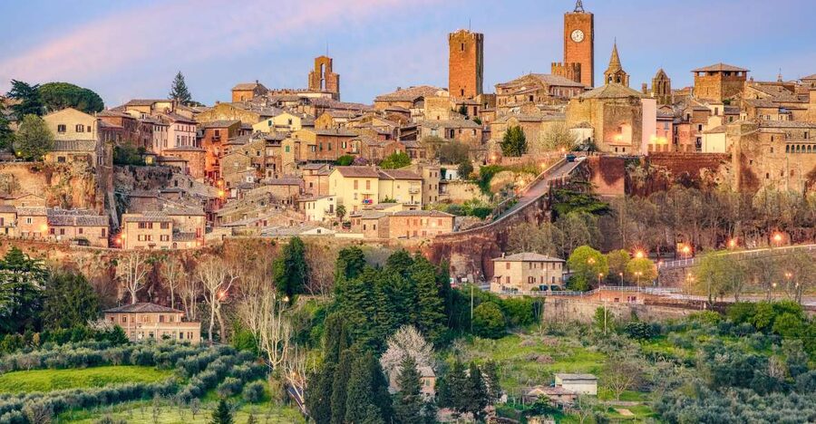 From Rome: Bagnoregio & Orvieto Day Trip with Wines & Lunch - The coach rides and the cost of seeing more
