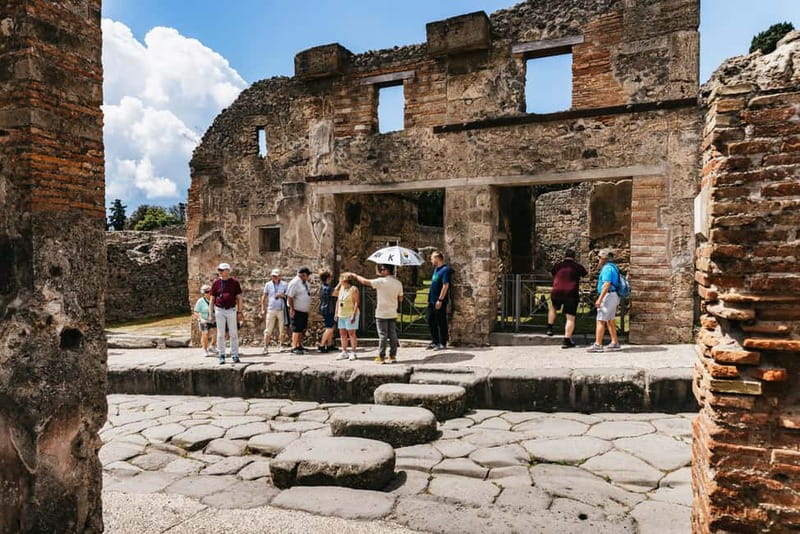 From Rome: Day Trip to Pompeii and Sorrento with Lunch - Pompeii: the reason to make the journey