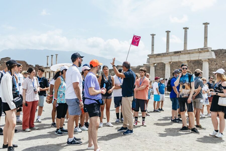 From Rome: Day Trip to Pompeii with Tickets - The audio guide option
