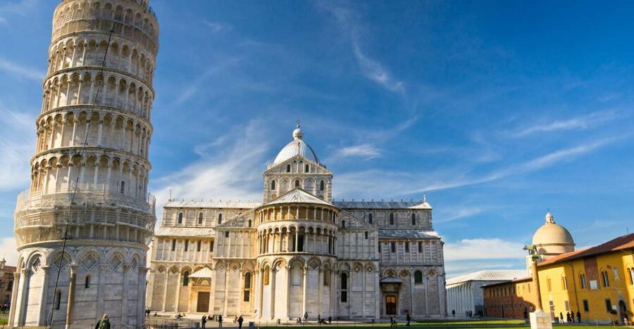 From Rome: Discover Florence and Pisa in a Full-Day Tour - Leaving Rome for the Tuscan hills