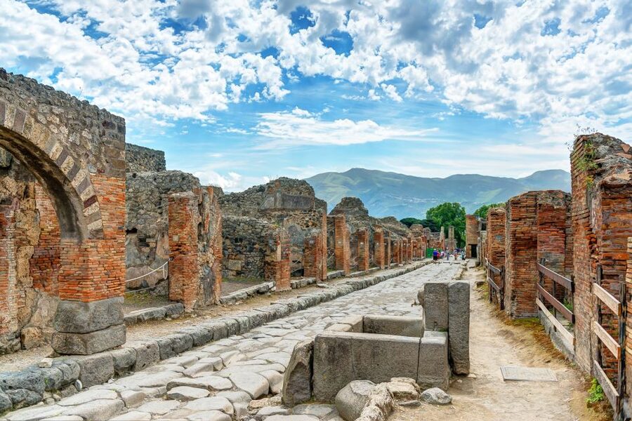 From Rome: Pompeii, Positano and Amalfi Full-Day Tour - Leaving Rome in a small air-conditioned van