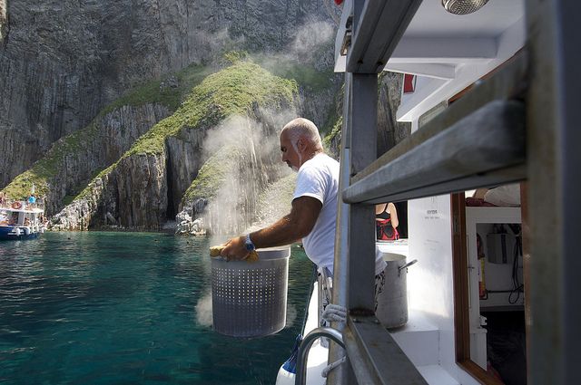 From Rome: Ponza Island Day Trip with Boat Excursion - One hour to explore Ponza harbor