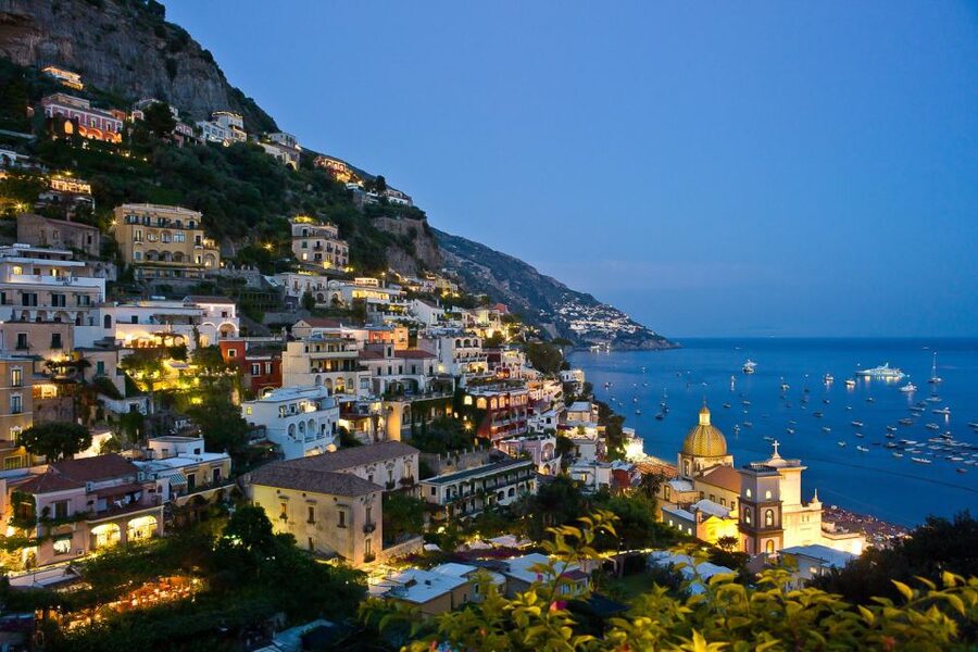 From Rome: Positano & Amalfi Coast Day Trip by Train & Ferry - Guides make the connections easier