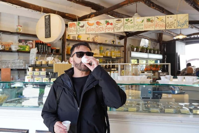 From Rome: Sorrento & Pompeii Day Trip with Guide or Ticket - The long coach ride to Campania
