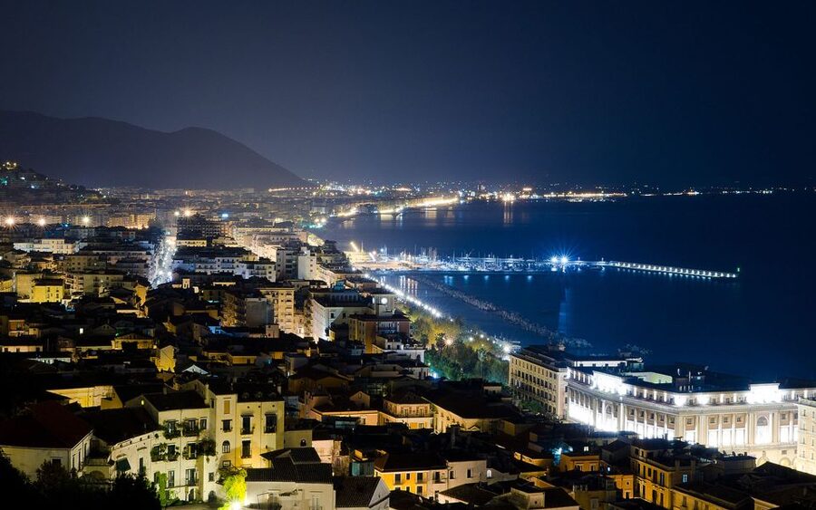 From Salerno: Pompeii Guided Walking Tour - Arriving at Pompeii and getting inside