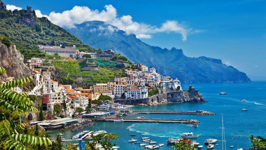From Salerno: Sightseeing Day Cruise to Amalfi Coast - The first stretch: Vietri sul Mare to Maiori