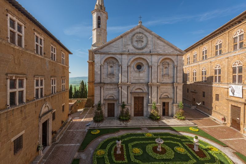 From Siena: Pienza and Montepulciano Small-Group Tour - Who should choose this tour?