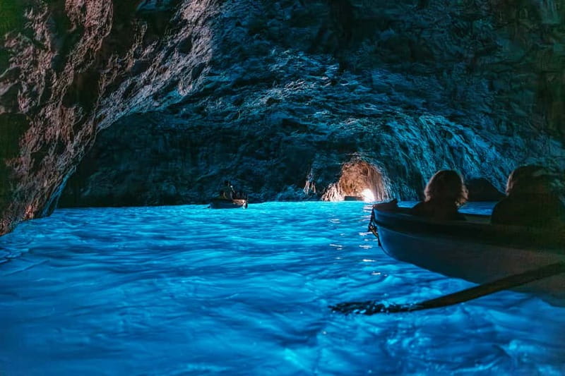 From Sorrento: Capri Boat Tour with Blue Grotto Visit - Making the Blue Grotto attempt