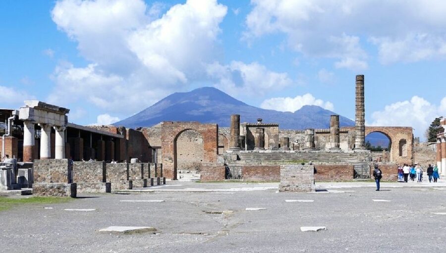 From Sorrento: Day Tour to Pompeii Ruins and Mount Vesuvius - Key points to know before booking