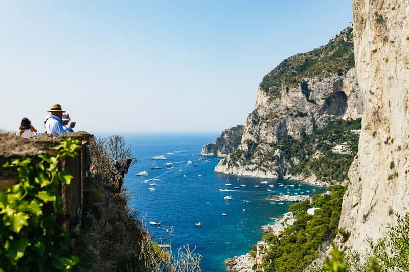 From Sorrento/Nerano: Capri Island Cruise with Guide Onboard - Guide quality and the feel of the day