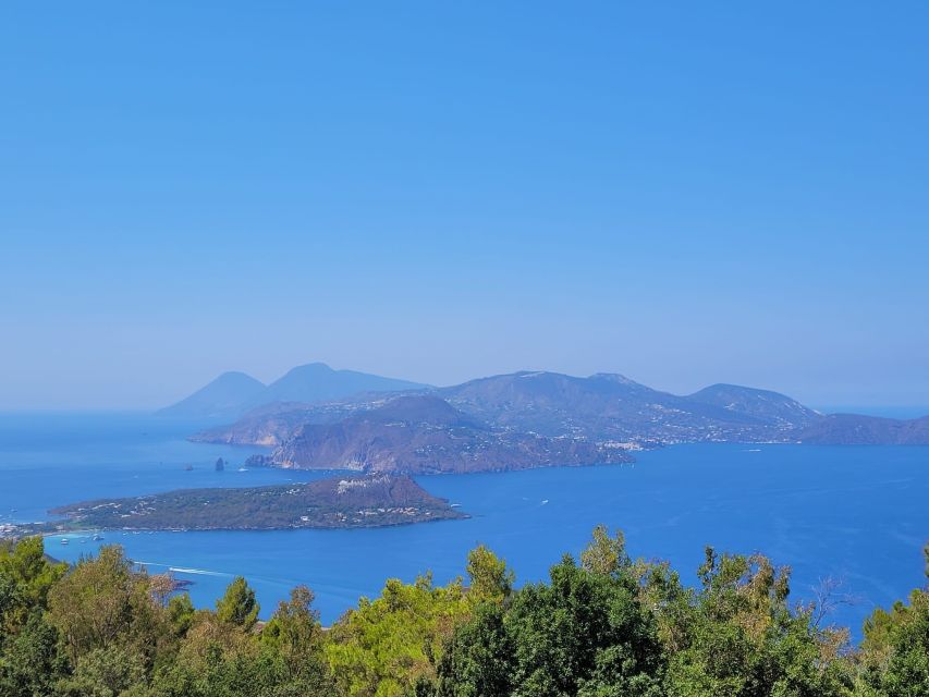 From Taormina: Lipari and Vulcano Mini Cruise Aeolian Tour - Vulcano and its black beach