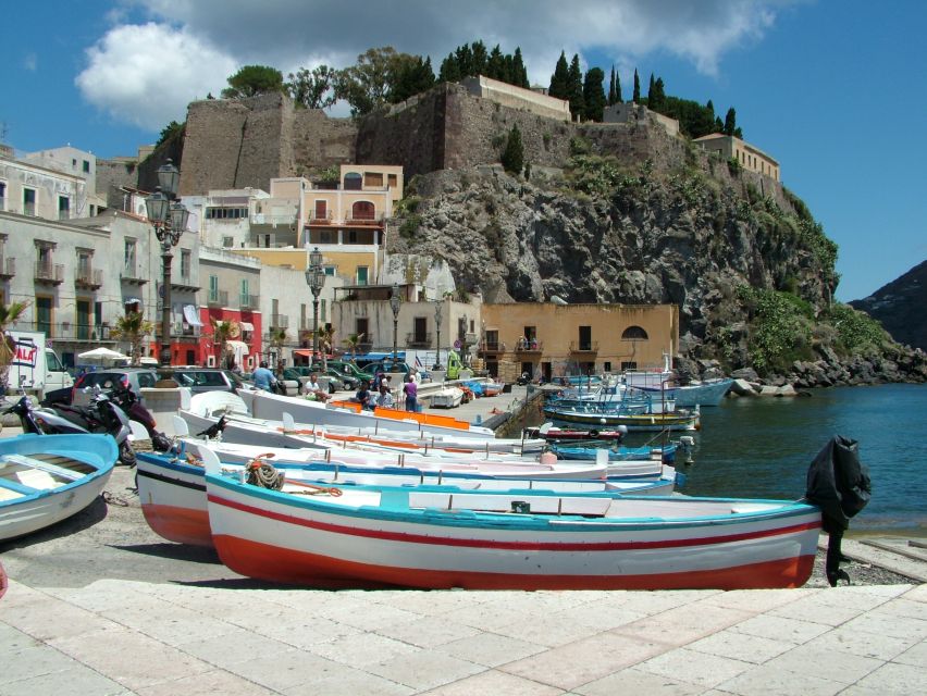From Taormina: Lipari and Vulcano Mini Cruise Aeolian Tour - The return cruise past volcanic rock formations