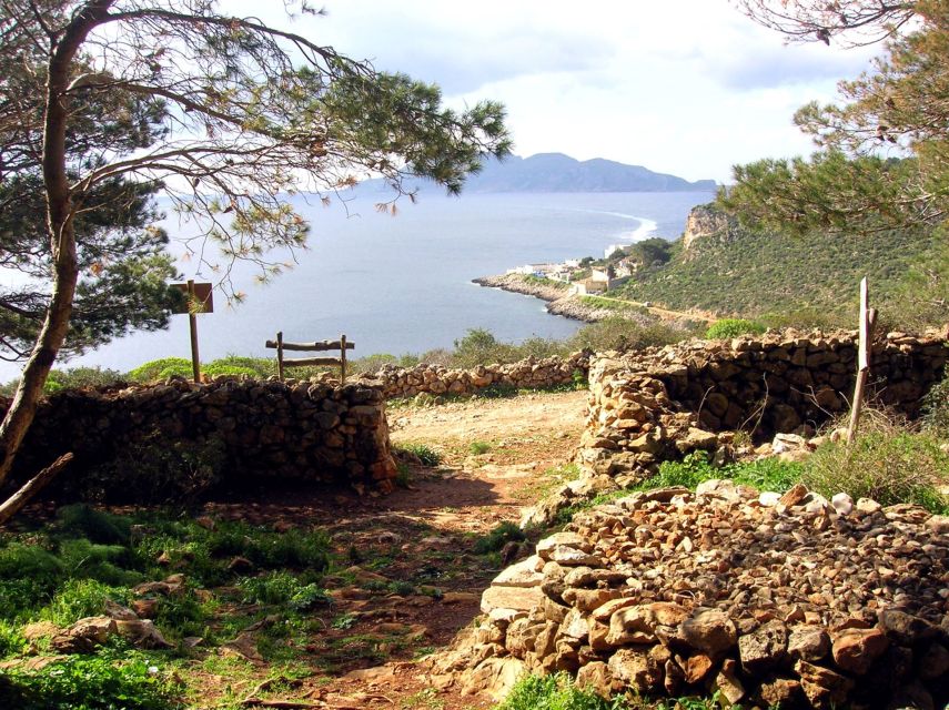 From Trapani: Cruise to Favignana and Levanzo with lunch - Leaving Trapani at 9:30 a.m.