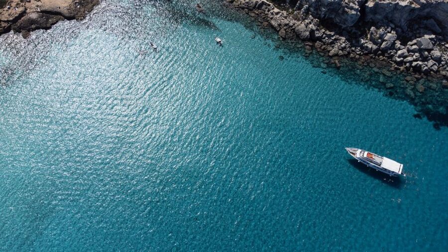 From Trapani: Day Cruise to Favignana & Levanzo with Lunch - Cruising from Favignana to Levanzo