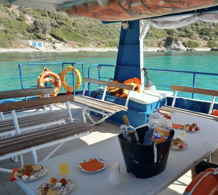 From Tropea: Capo Vaticano boat tour with snorkel & aperitif - The aperitif is part of the entertainment