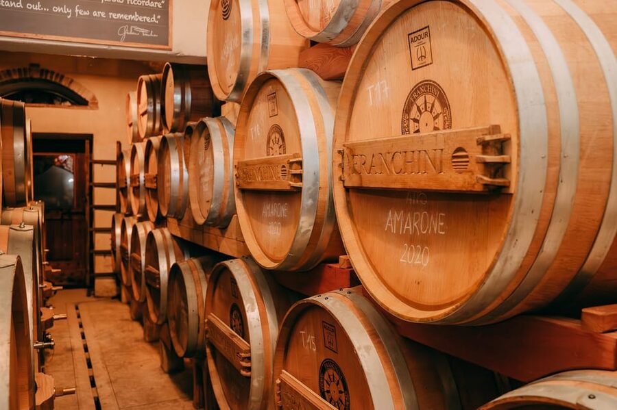 From Verona: Valpolicella and Amarone Wine Tasting Tour - The short transfer and a second, different winery