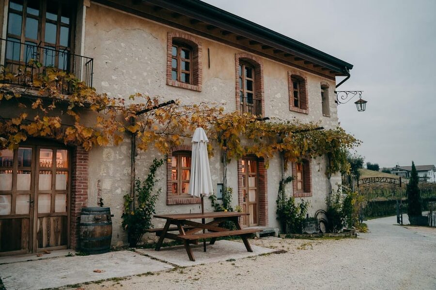 From Verona: Valpolicella and Amarone Wine Tasting Tour - Timing, access, and who should book