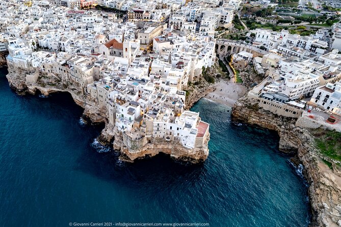 Full Day Tour by Car and Walking among the Apulian Beauties - The road from Bari to Alberobello
