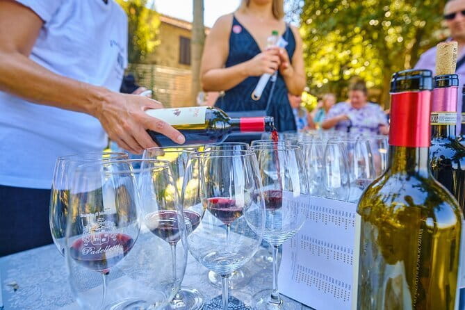Full Day Tour to Val d'Orcia and Gladiator's Fields with Wines - Meeting the coach at Santa Maria Novella