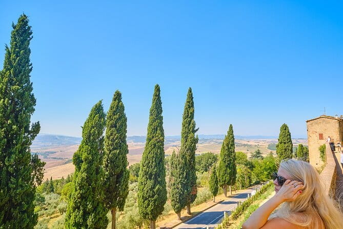 Full Day Tour to Val d'Orcia and Gladiator's Fields with Wines - The coach ride and the cost of a packed schedule