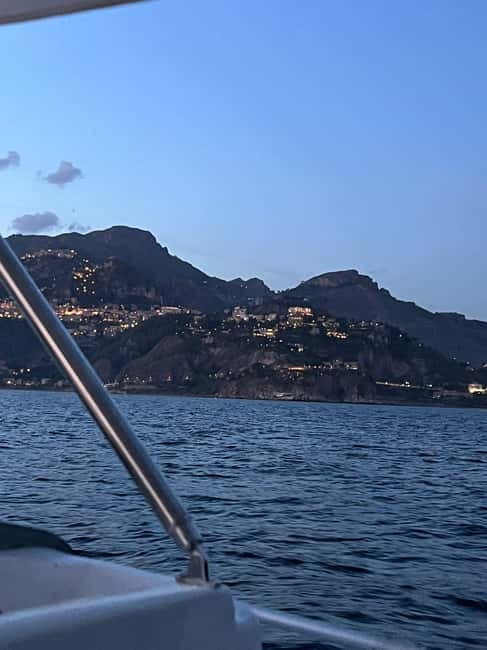Giardini Naxos Taormina: Dolphin Watching Sunset Tour - How the guides shape the experience