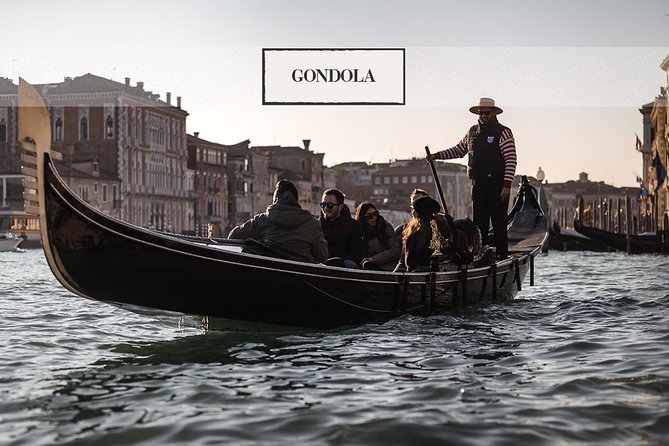 Grand Canal Gondola Experience with Live Commentary™ - The gondola and the seating issue