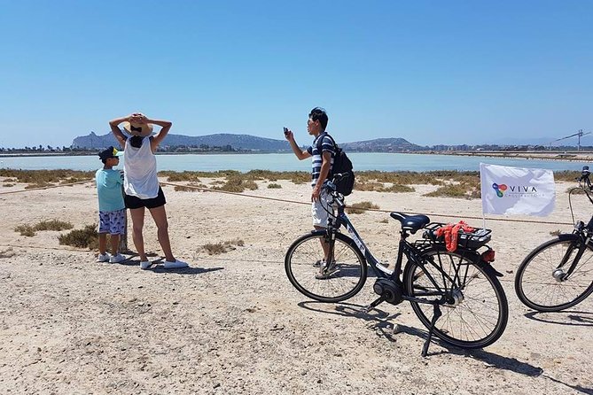 Guided Electric Bicycle Tour in Cagliari - The guides and the group size
