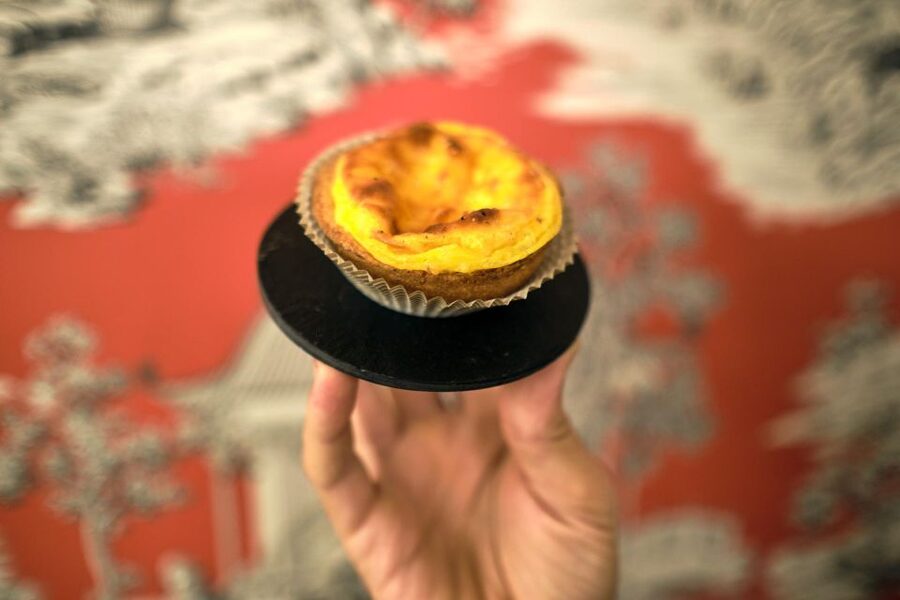 Guided Food Tour with Wine Tasting in Verona - Porta Borsari and the walk through central Verona