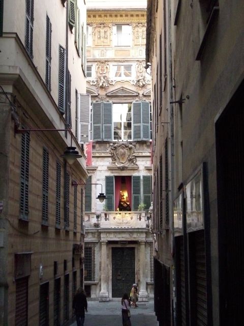 Guided Tour of Rolli Palaces UNESCO Site, Genoa - Meeting at Via Garibaldi 12red