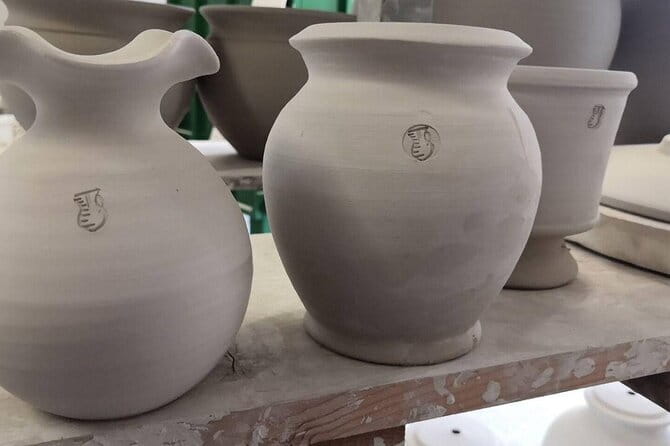 Handmade Tuscan Ceramics Masterclass in Montelupo - What the $133.08 price really covers
