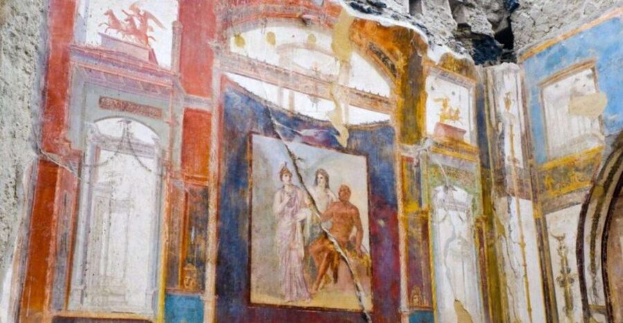 Herculaneum: Skip The Line Entrance ticket + Audioguide - Collecting your ticket and audioguide