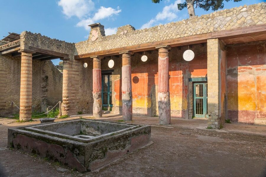 Herculaneum: Skip-the-Line Entry Ticket with Audio Guide - Begin with the map, not the audio