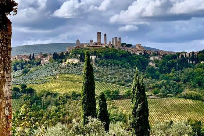 Horseback Ride in S.Gimignano with Tuscan Lunch Chianti Tasting - San Gimignano, towers, lanes, and championship gelato