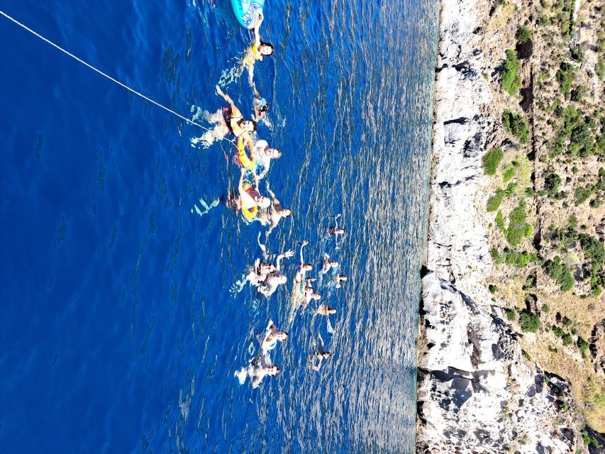 Ischia: Island Boat Tour with Neapolitan Lunch & Snorkeling - Meeting in Forio at 9:30 AM