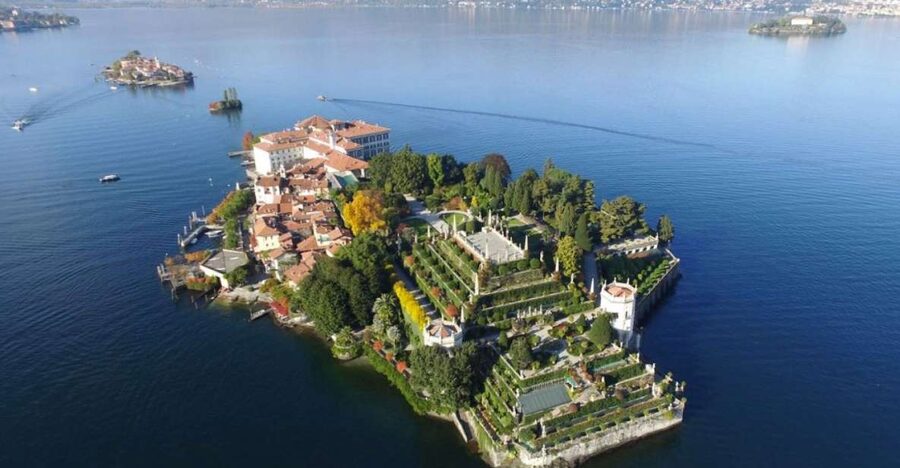 Isola dei Pescatori and Isola Bella Hop-on Hop-off Boat - Isola dei Pescatori, the island for a slow lunch