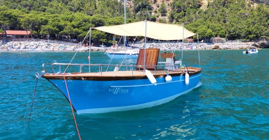 La Spezia: Cinque Terre and Portovenere Full-Day Boat Tour - La Spezia boarding and the first 30 minutes