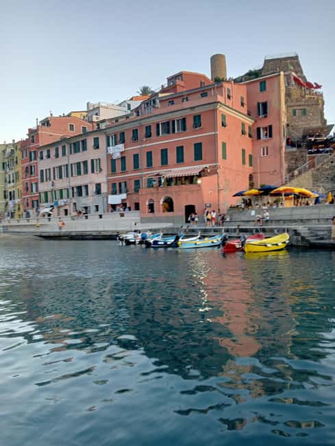 La Spezia : Morning or Sunset Cinque Terre Tour & Aperitif - The skipper makes a real difference