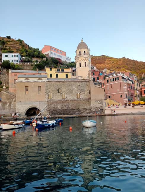 La Spezia : Morning or Sunset Cinque Terre Tour & Aperitif - Guvano Bay: swimming and snorkeling for 40 minutes