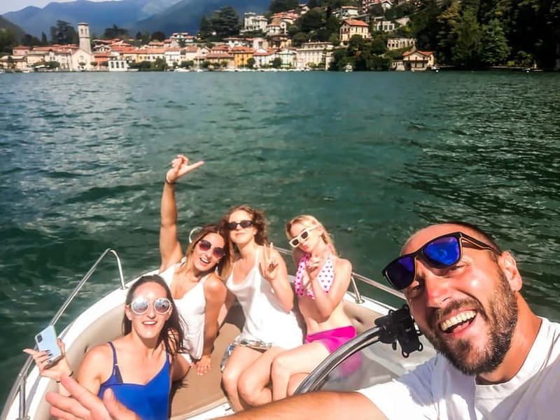 Lake Como: 2h Shared Boat Tour with Wine Tasting - Cernobbio, Villa d’Este, and Villa Erba