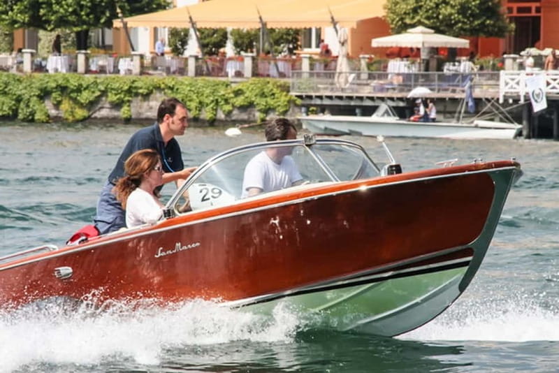 Lake Como: Classic Boat Private Tour - The first look at Villa Balbianello