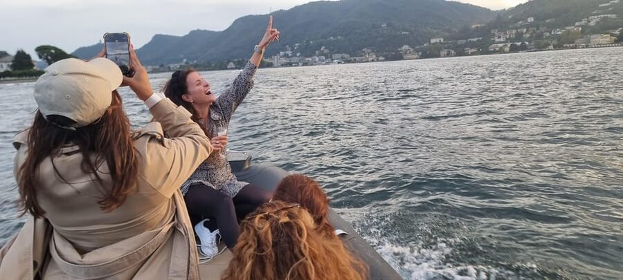 Lake Como: Shared Boat Tour with Prosecco Aperitif - Villa Fontanelle, Villa Erba, and film connections