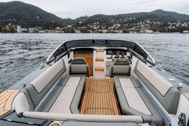 Lake Como: Shared Group or Private Boat Tour - Moltrasio, Laglio, and the celebrity villa stretch