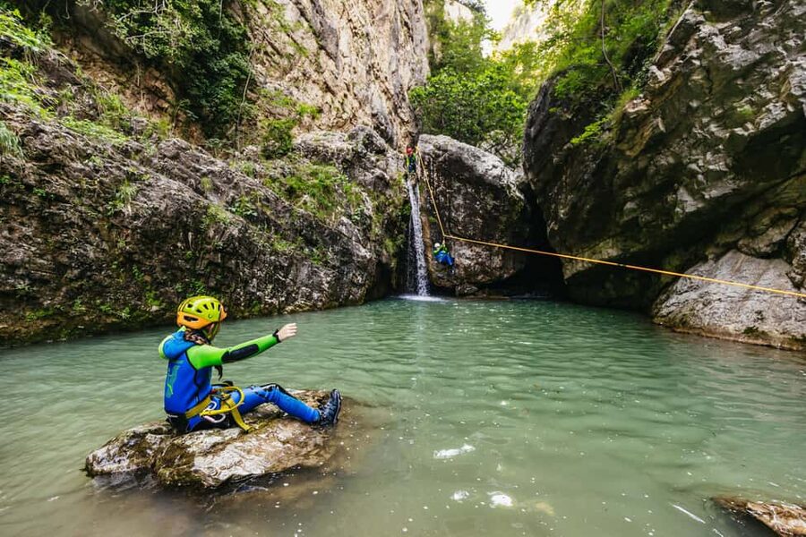 Lake Garda: Family Friendly Canyoning Tour - The essential facts at a glance