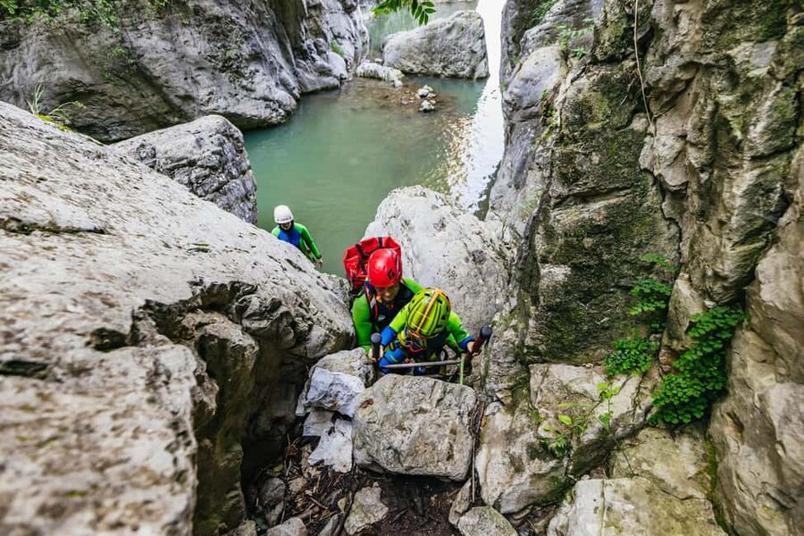Lake Garda: Family Friendly Canyoning Tour - What the guides add to the experience
