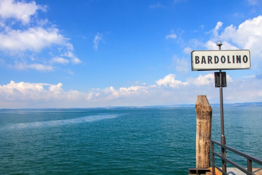 Lake Garda: Wine Tour and Tasting Experience in Bardolino - Local food makes the tasting more satisfying