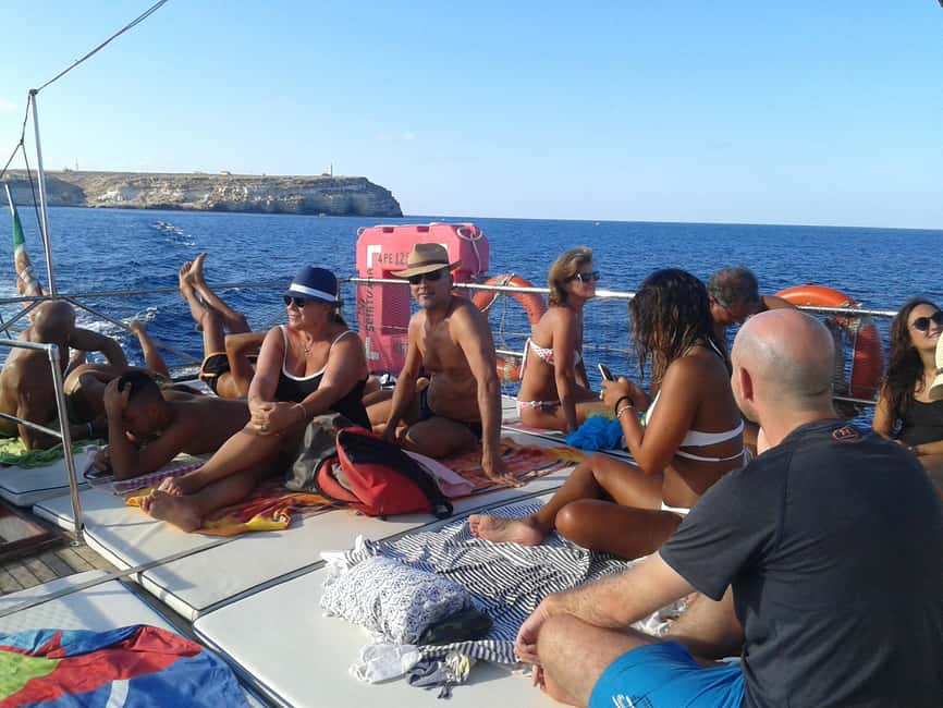 Lampedusa: Yacht excursion, swimming stops and typical lunch - The fish lunch is a major part of the value