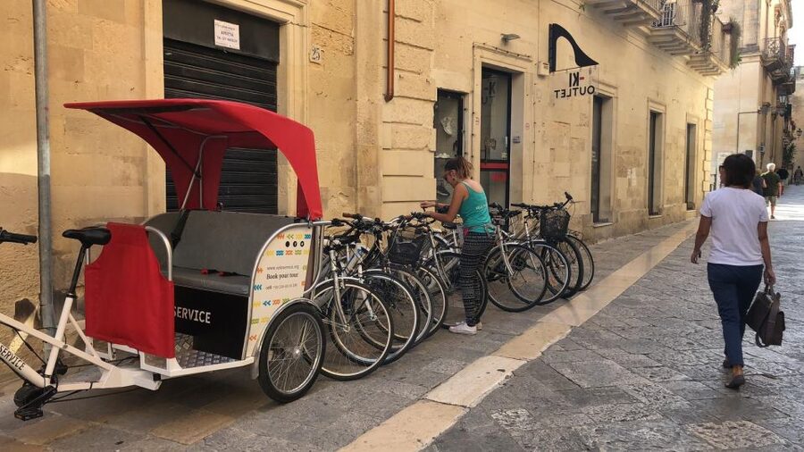 Lecce: City Highlights Guided Tour by Rickshaw - Is $77 a good value?
